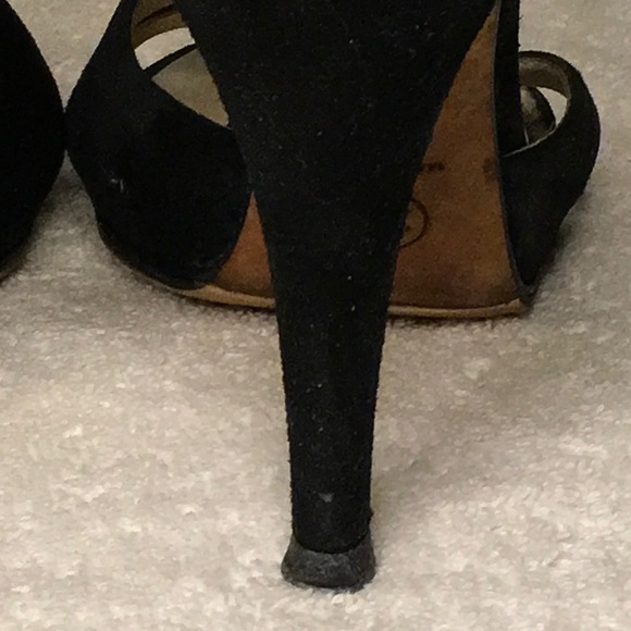 Chanel Interlocking CC Logo Suede Slingback Sandals (IT 36C / US 6C) - Picture 5 of 8